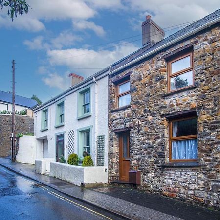 Church Terrace - 3 Bedroom Cottage - サンダースフット エクステリア 写真
