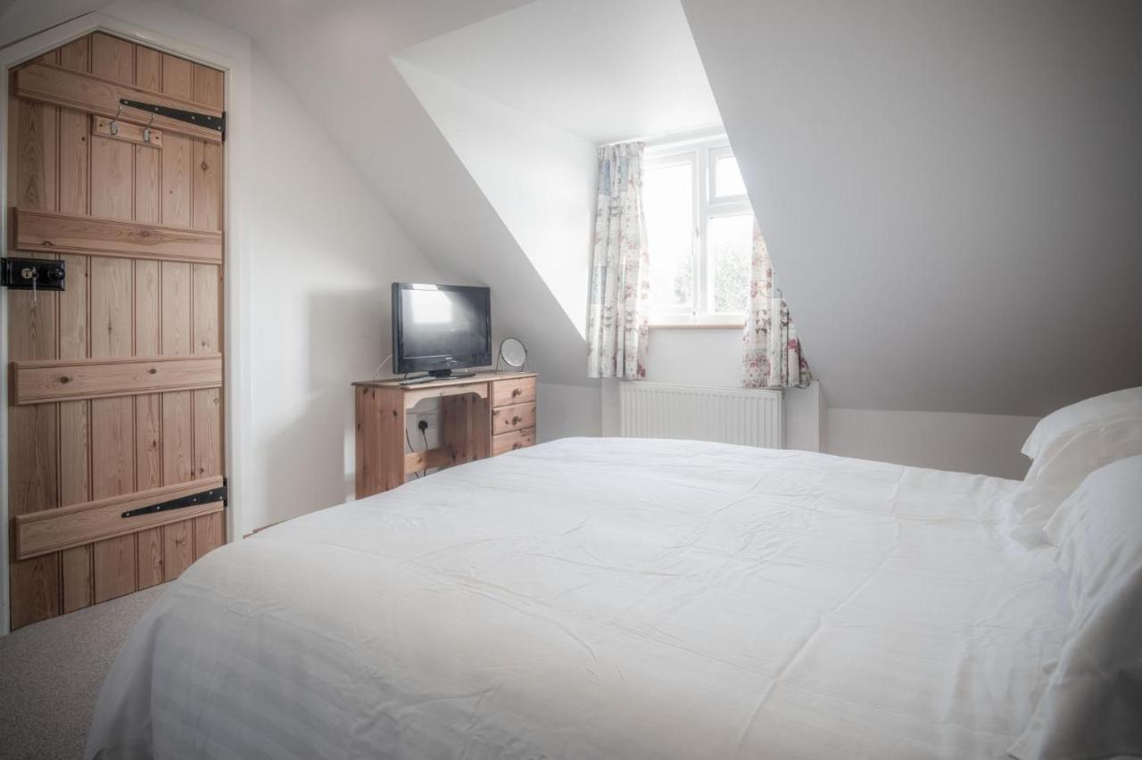 Church Terrace - 3 Bedroom Cottage - サンダースフット エクステリア 写真