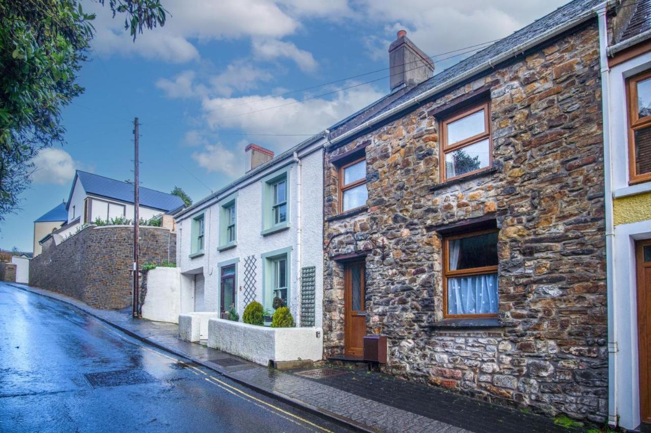 Church Terrace - 3 Bedroom Cottage - サンダースフット エクステリア 写真